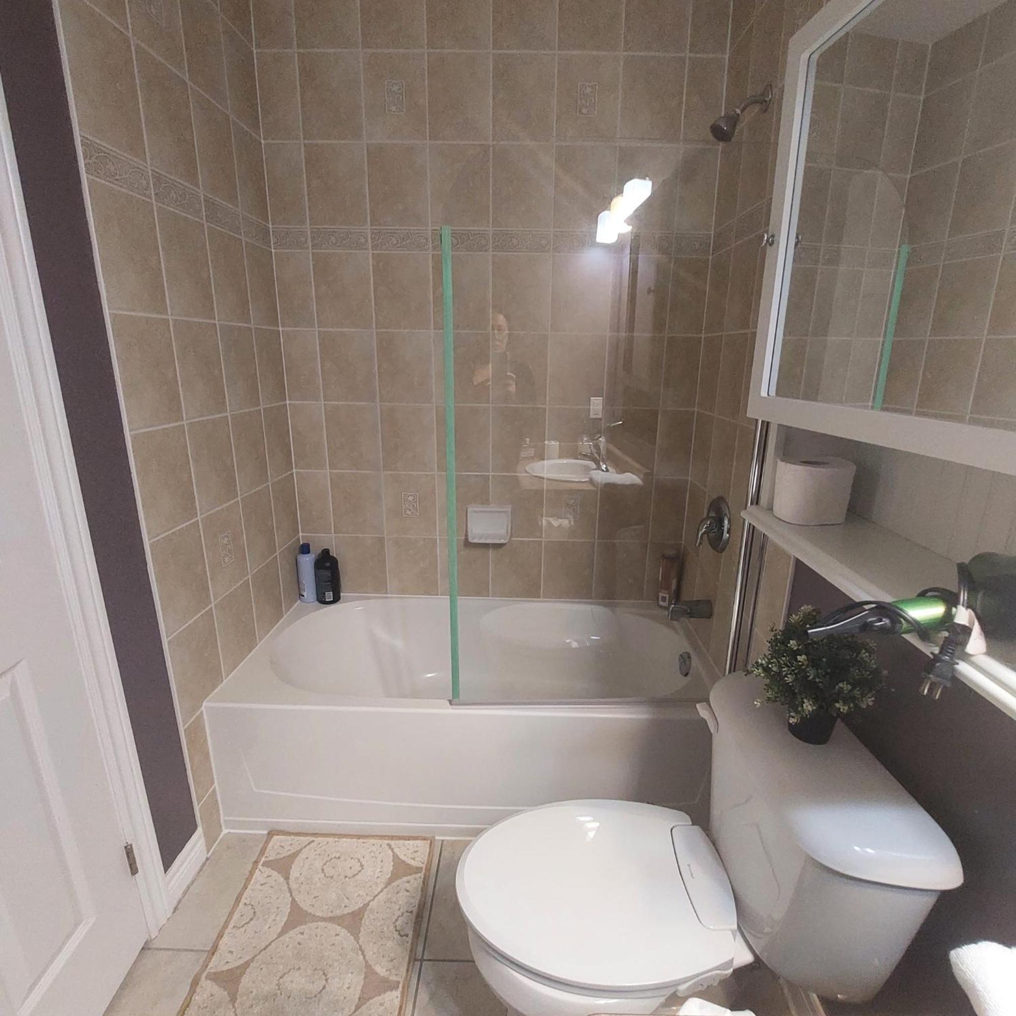 Nimo Homestay Guelph Eksteriør billede