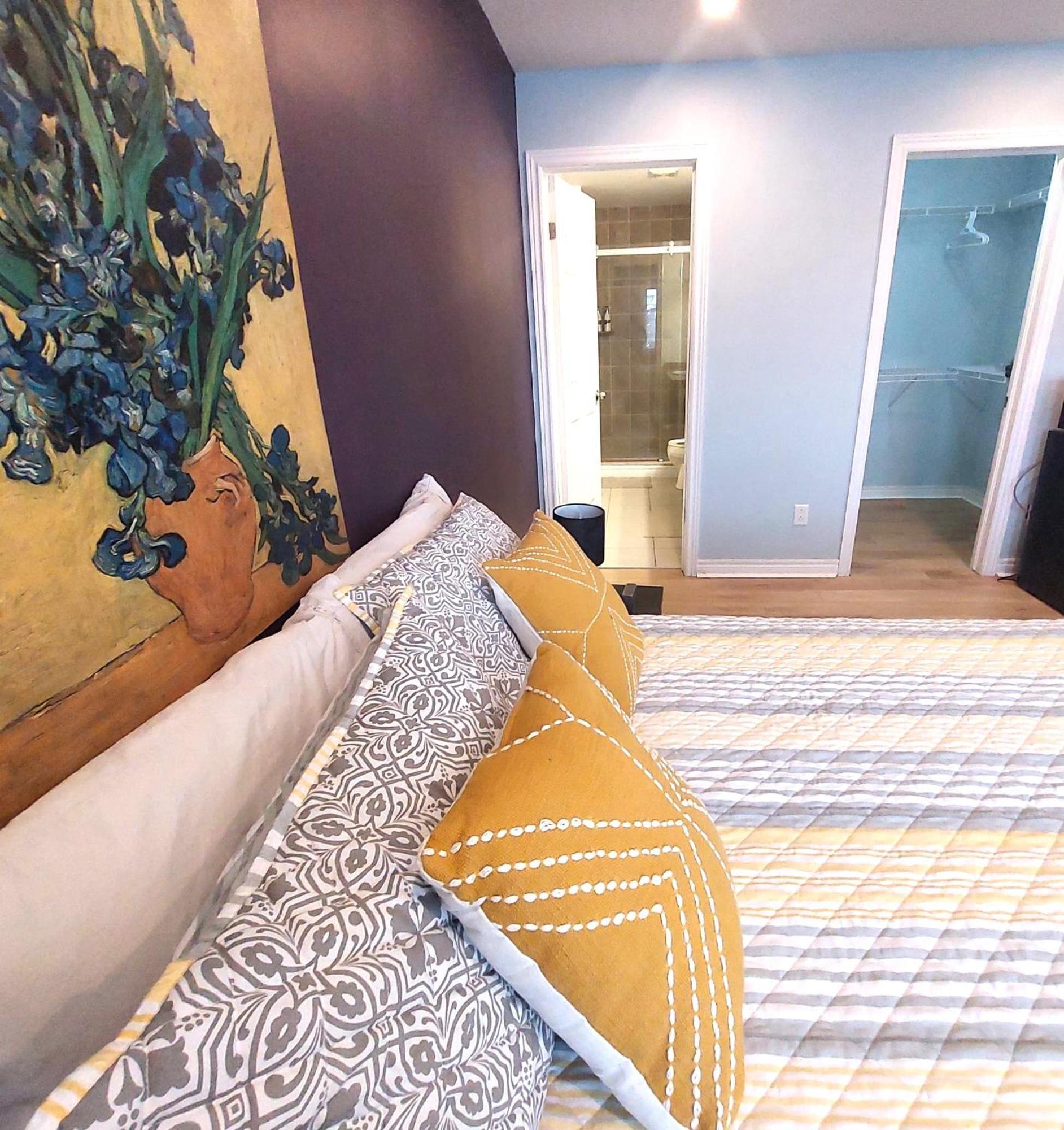 Nimo Homestay Guelph Eksteriør billede